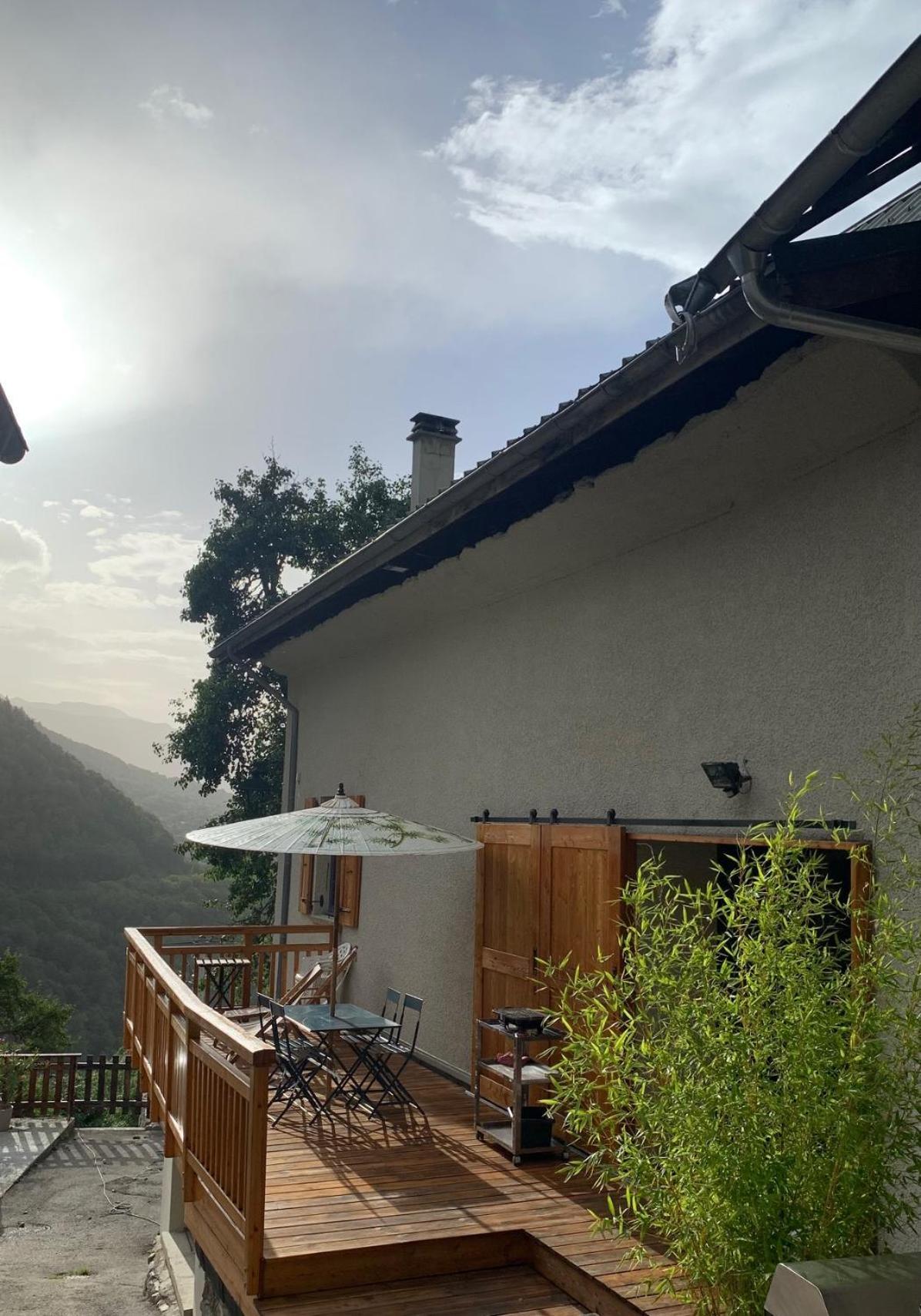 Le Sarana : 75M2, Calme, Belle Vue Avec Terrasse. Apartment Les Deux Alpes Luaran gambar